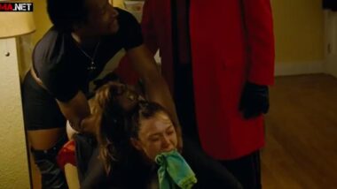 Elizabeth Olsen bent over and gropped, Oldboy
